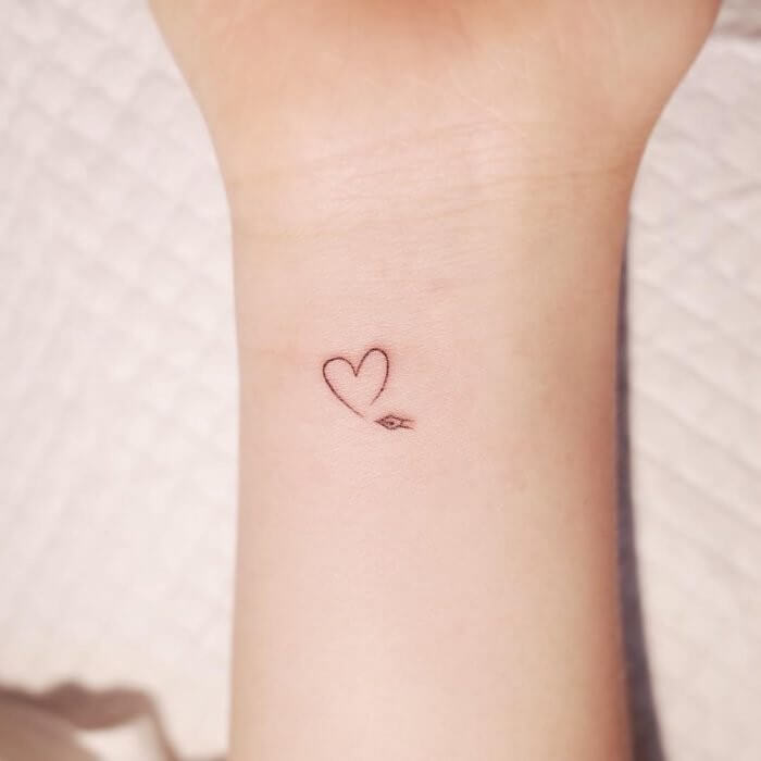 15 Tatuagens Minimalistas Para Quem Gosta De Ser Discreto Gosteisalvei