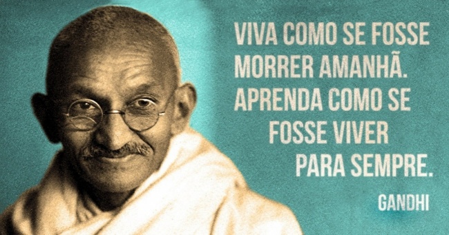 You are currently viewing 15 Frases De Gandhi Que Farão Você Refletir Sobre Sua Vida e o Mundo