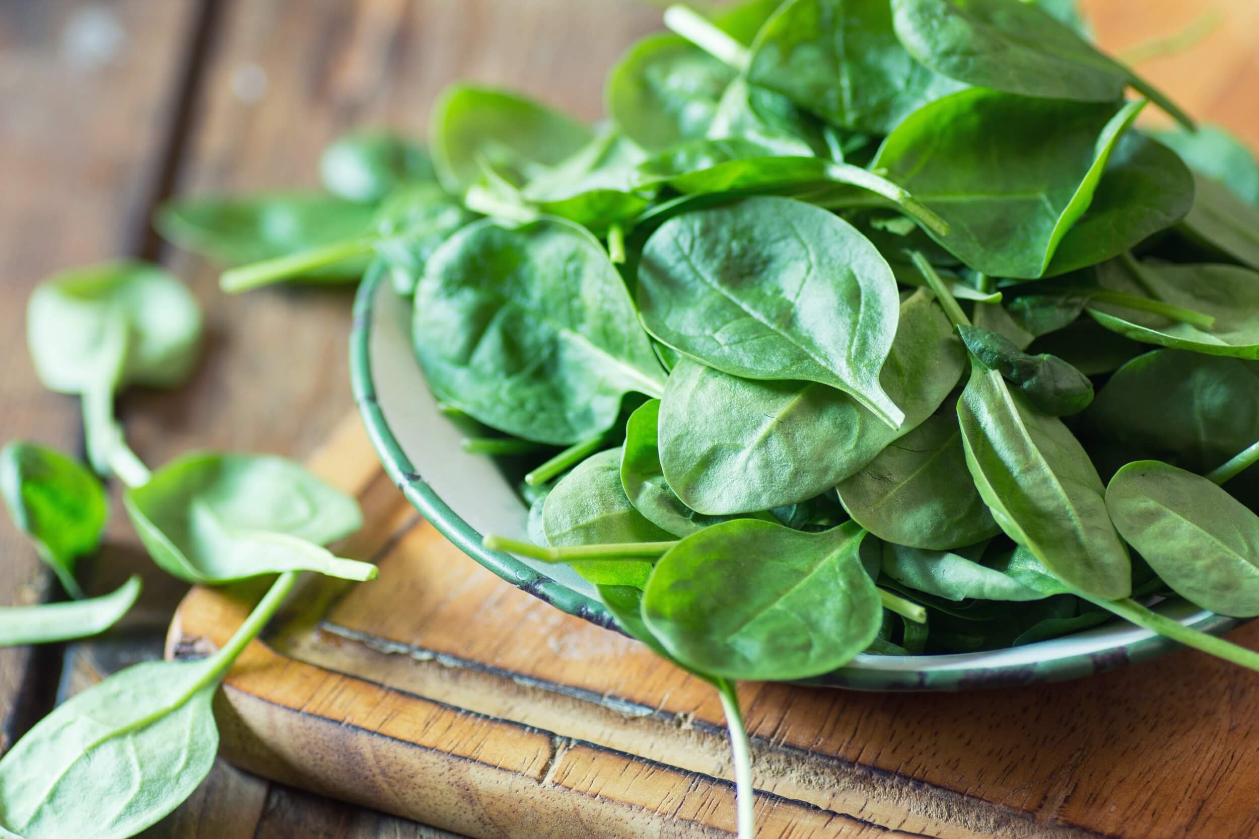 Você está visualizando atualmente 8 Benefícios de comer espinafre todos os dias