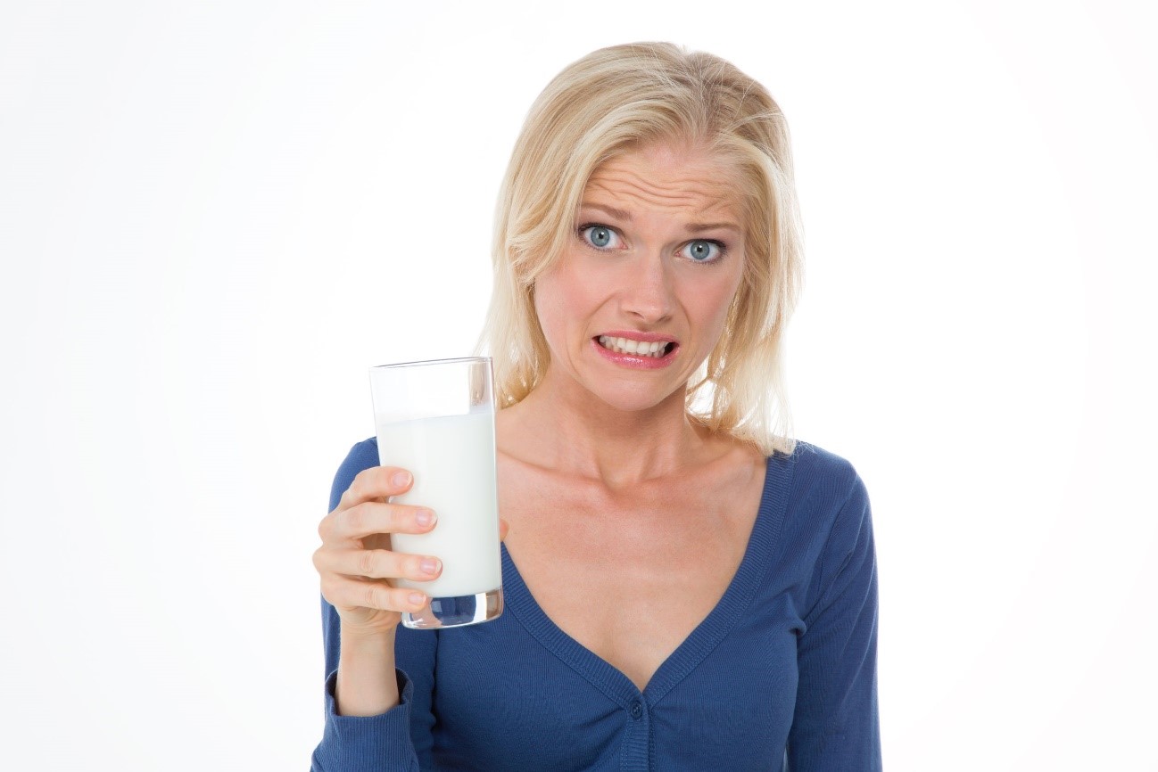 You are currently viewing Principais sintomas de intolerância à lactose que poucas pessoas conhecem
